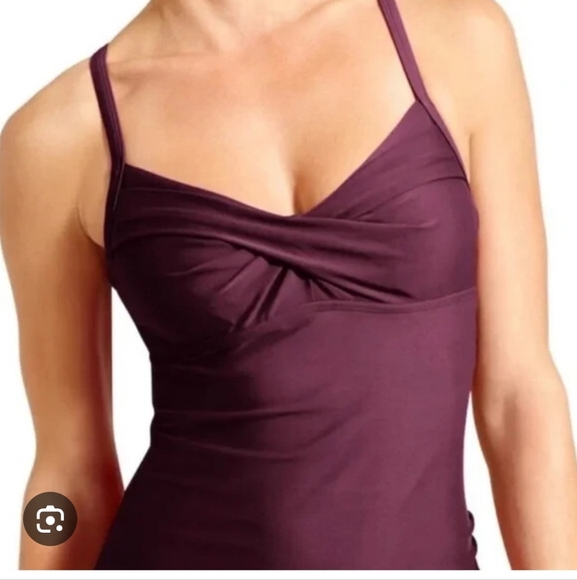 Athleta Twister Tankini Swim Tank Cross Back Burgundy Berry Sz36B/C - Picture 13 of 13
